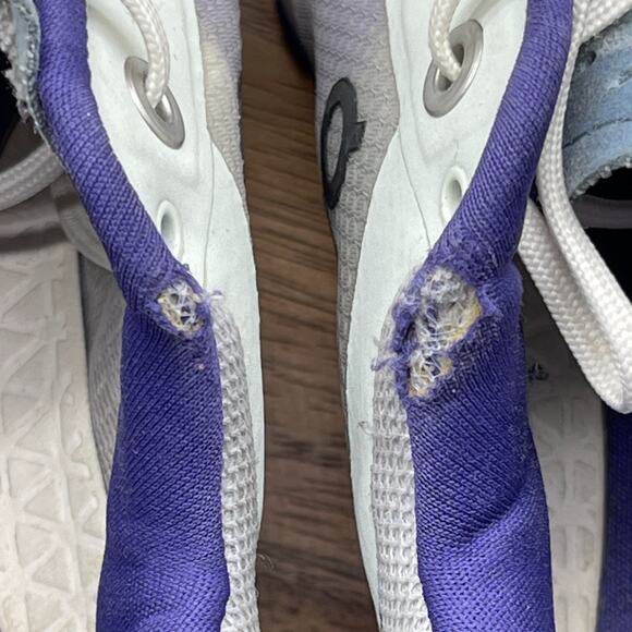 On Cloud Cloudvista Shoes Womens Size 9 White Running Comfort Walking Sneakers - Picture 2 of 9